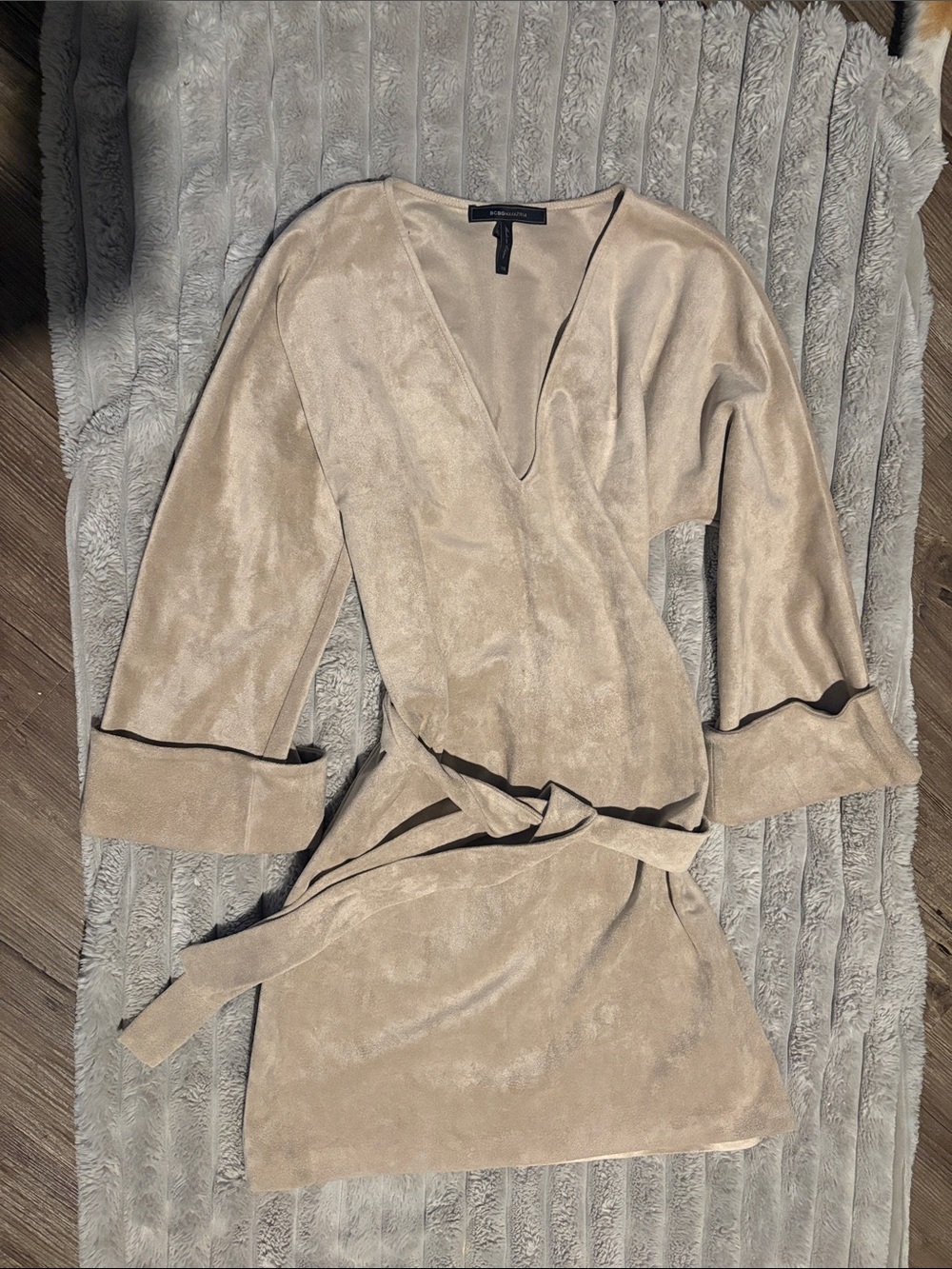 Beige Faux-Suede dress size xs. BCBG Maxazria
